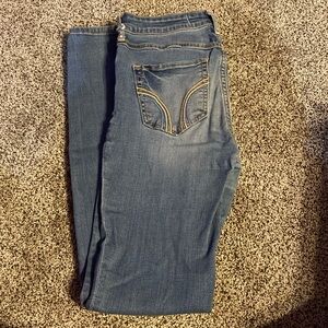 Hollister skinny jeans